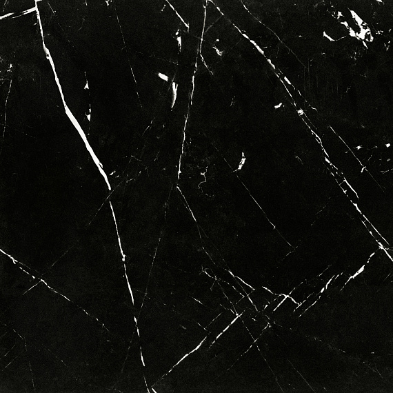 BIEN0002 Agatha Black Rec Full Lap 60x60